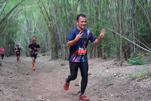 BIB: 293
                            <button type="button" onclick="openModal(4123727)" class="btn btn-primary btn-sm float-right btn-popup" data-toggle="modal" data-target=".modal-high-quality">
                        <i class="fas fa-shopping-cart"></i> Add to Cart
                    </button>
                                            <button type="button" onclick="isThisMe(4123727, true)" class="btn btn-success btn-sm float-right btn-popup btn-isme hidden" data-toggle="tooltip" data-placement="bottom" title="นี่คือรูปของคุณใช่ไหม คลิกที่นี่เพื่อเอาเข้าอัลบั้ม">
                        <i class="fas fa-plus"></i> Add to album
                    </button>
                    <button type="button" onclick="isThisMe(4123727, false)" class="btn btn-warning btn-sm float-right btn-popup btn-isnotme hidden">
                        <i class="fas fa-ban"></i> Remove from album
                    </button>